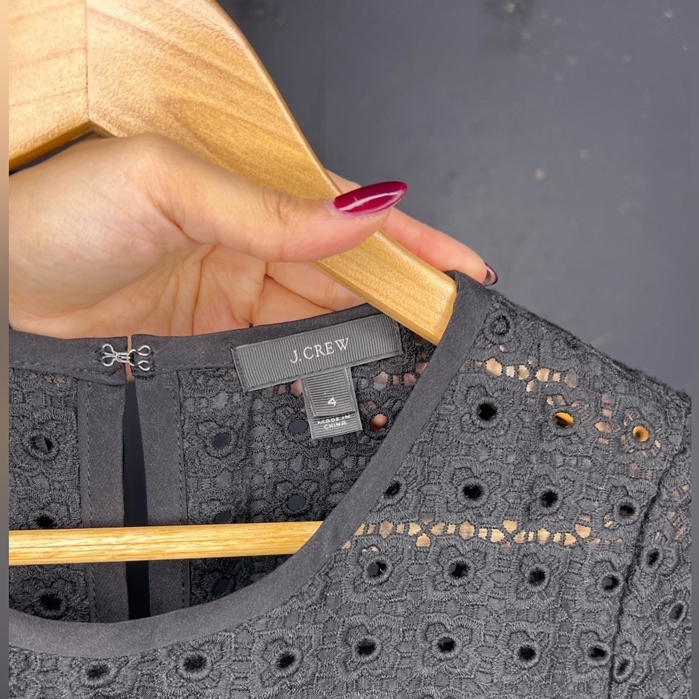 J Crew Stretch Eyelet Dress (4) - Picture 7 of 7